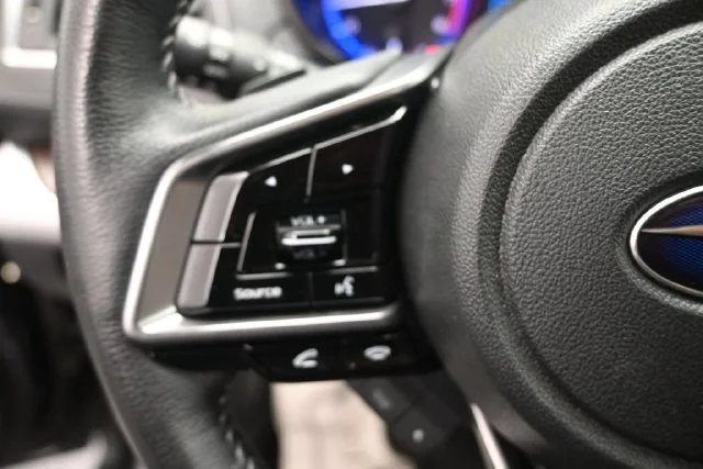 Used 2019 Crystal Black Silica Subaru 2.5i image 18