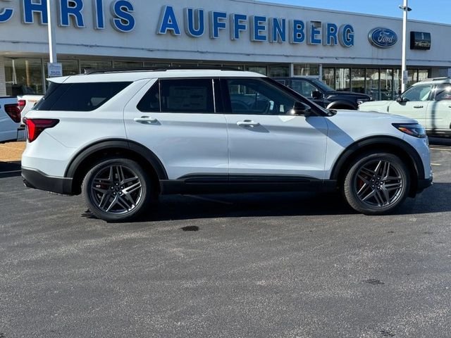 New 2026 Space White Metallic Ford ST image 1