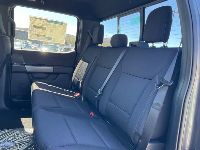 New 2026 Carbonized Gray Metallic Ford XLT image 18
