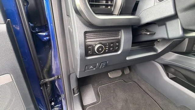 New 2026 Blue Ford Lariat image 33