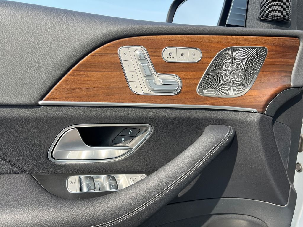 Certified Used 2025 Silver Mercedes-Benz GLS 450 image 12