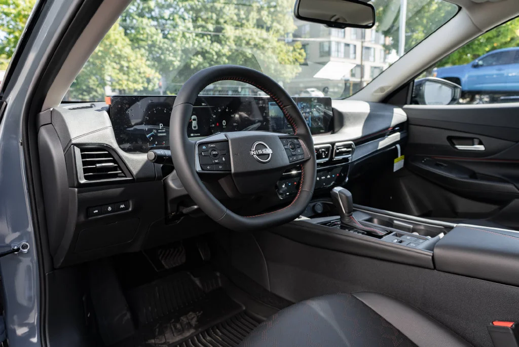 New 2027 Atlantic Gray Metallic / Super Black Two-tone Nissan SR Midnight Edition image 24