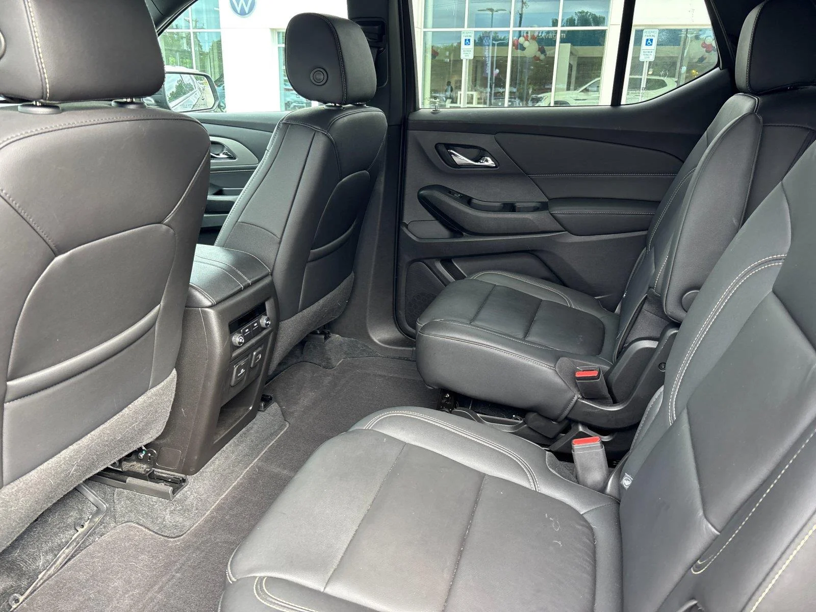 Used 2023 Mosaic Black Metallic Chevrolet LT Leather image 32
