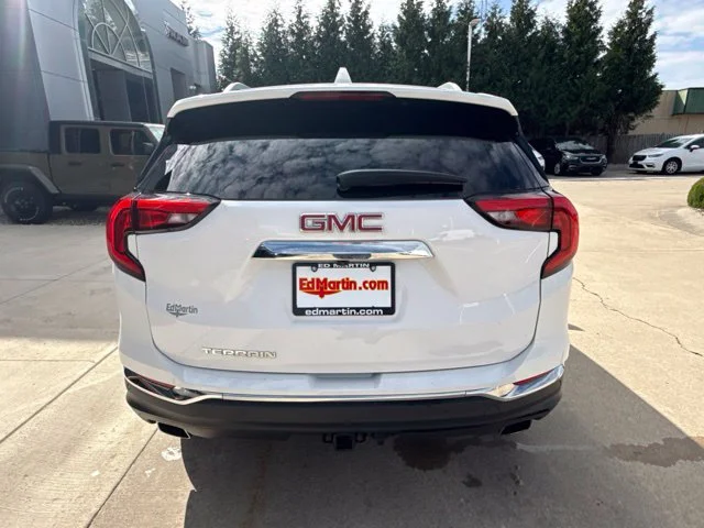 Used 2019 White GMC SLT image 8