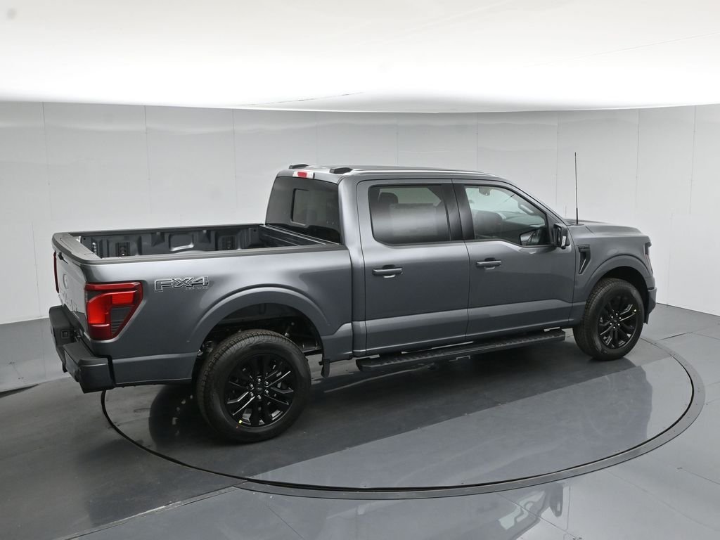 New 2026 Carbonized Gray Metallic Ford XLT image 41