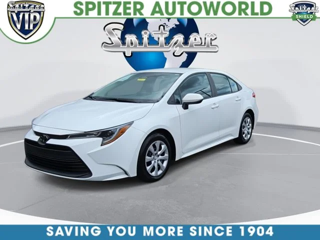 Used 2023 White Toyota LE image 4