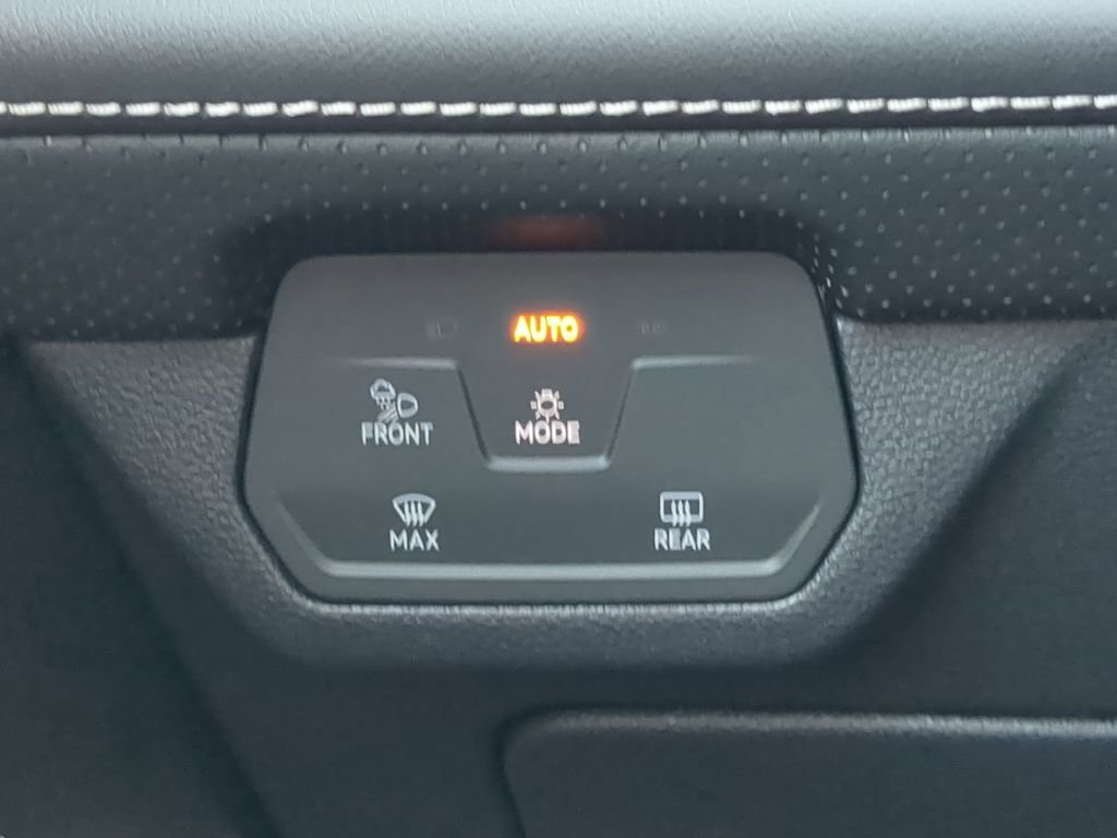 New 2026 Gray Volkswagen 2.0T SE w/Technology image 27