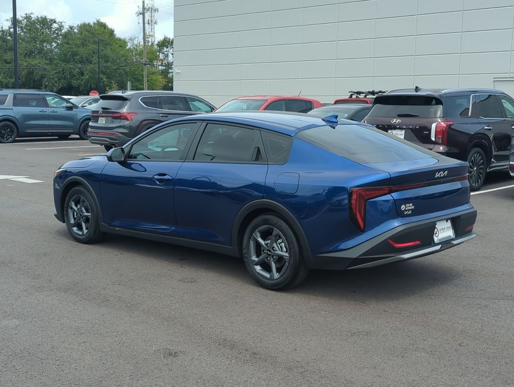 New 2026 Deep Sea Blue Kia LXS image 5