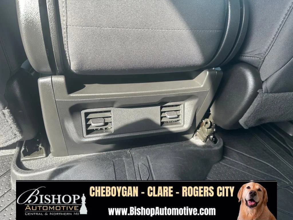 Pre-Owned 2023 Chevrolet Silverado 1500 Custom Crew Cab image 30