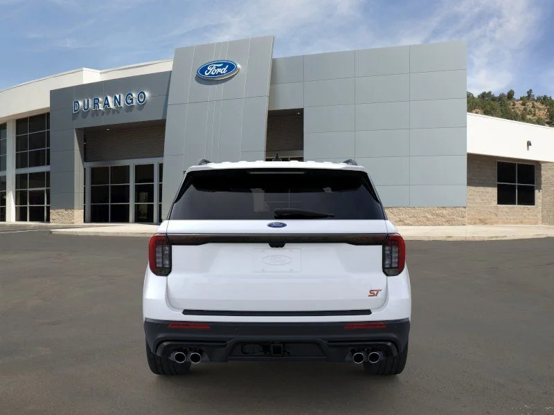 New 2026 Star White Metallic Tri-Coat Ford ST image 5
