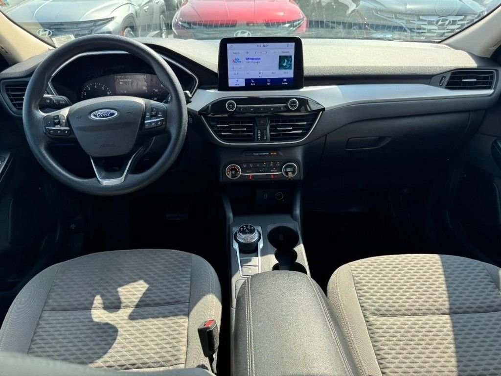 Used 2020 Gray Ford SE image 11