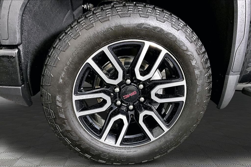 Used 2026 Black GMC AT4 image 32