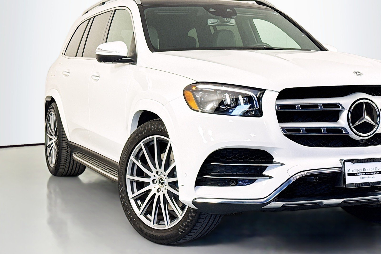 Used 2023 Polar White Mercedes-Benz 450 image 14