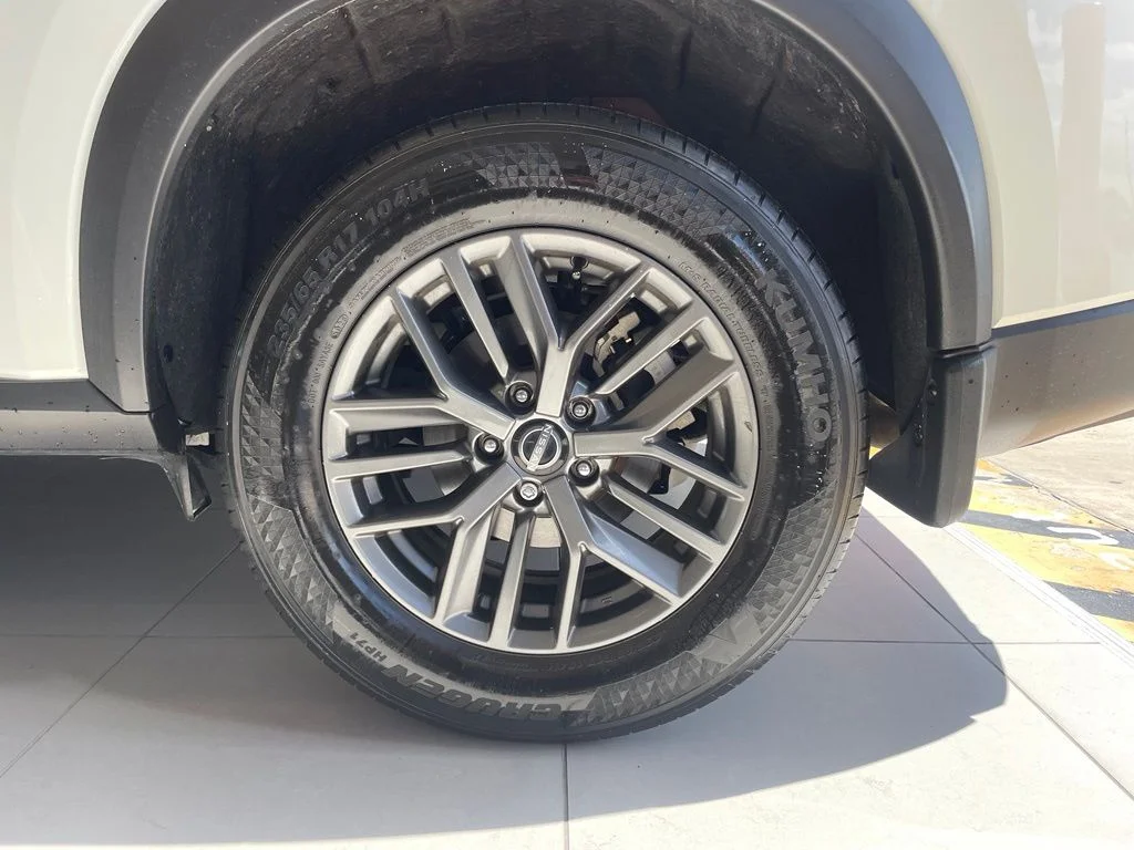 Certified Used 2024 White Nissan S image 17