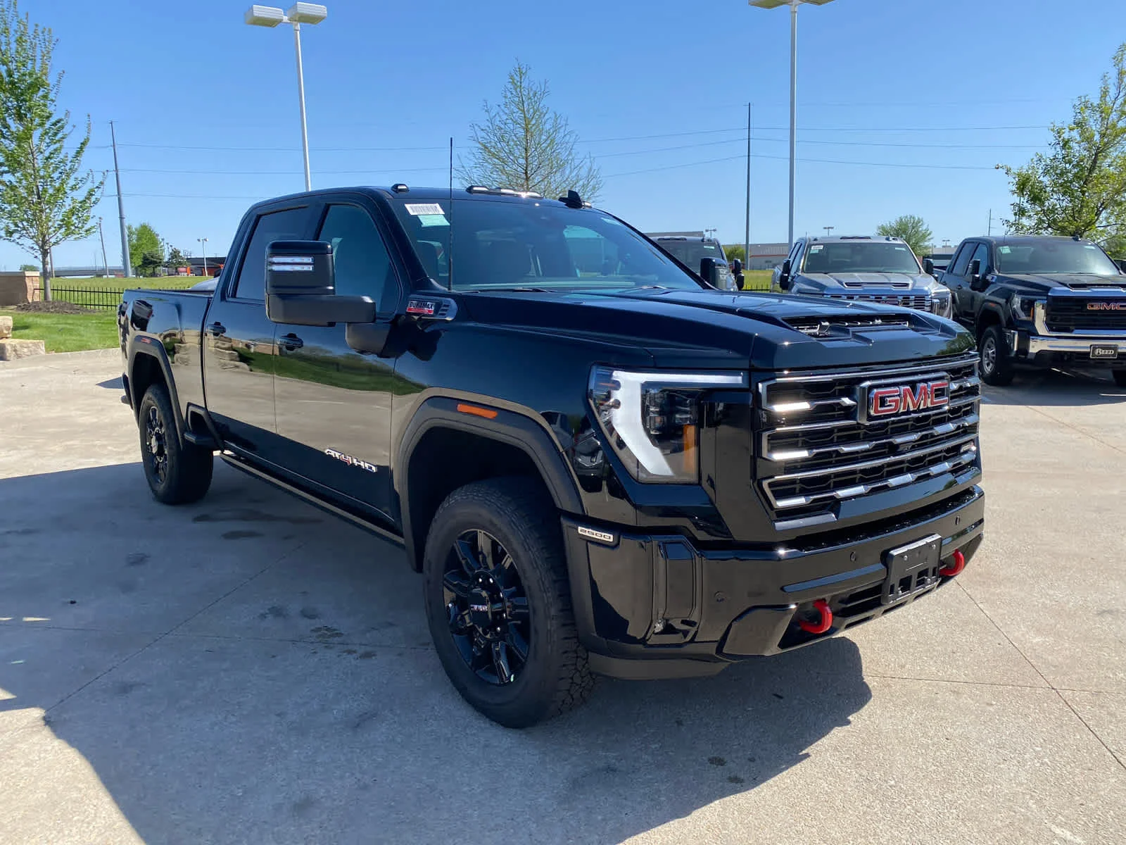New 2026 Onyx Black GMC AT4 image 4