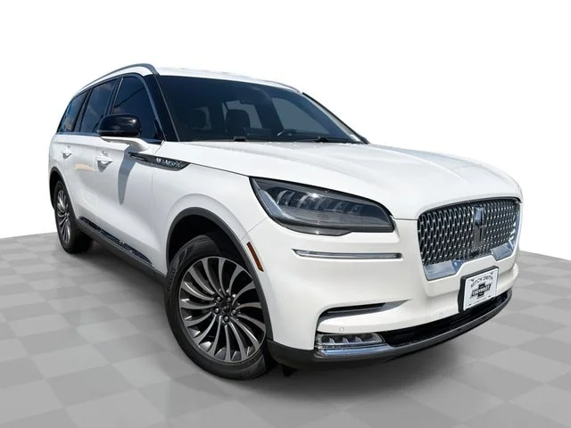 2020 Lincoln Aviator Reserve AWD's photo