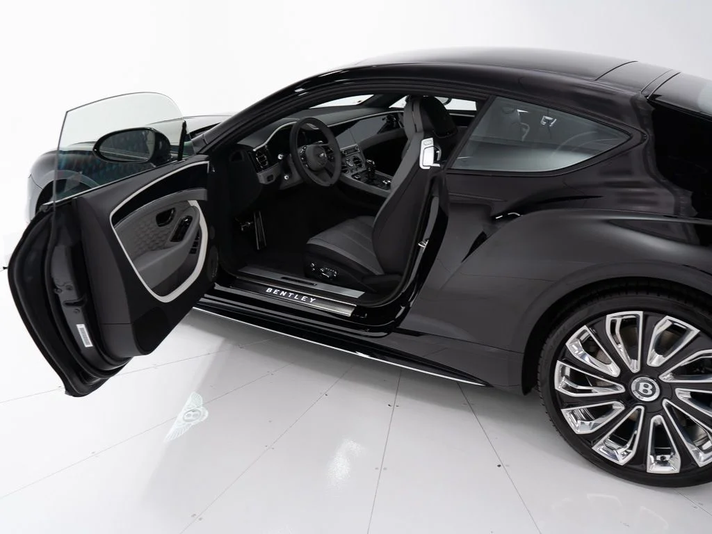 New 2026 Beluga Bentley Mulliner image 9