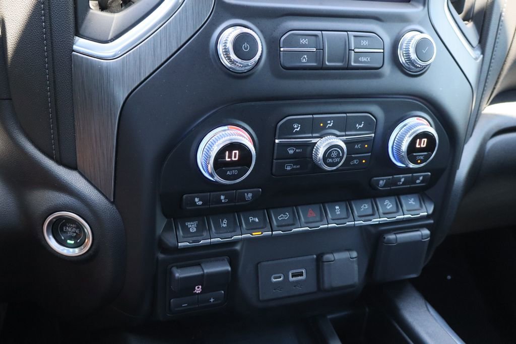 Used 2022 Ebony Twilight Metallic GMC Denali image 19