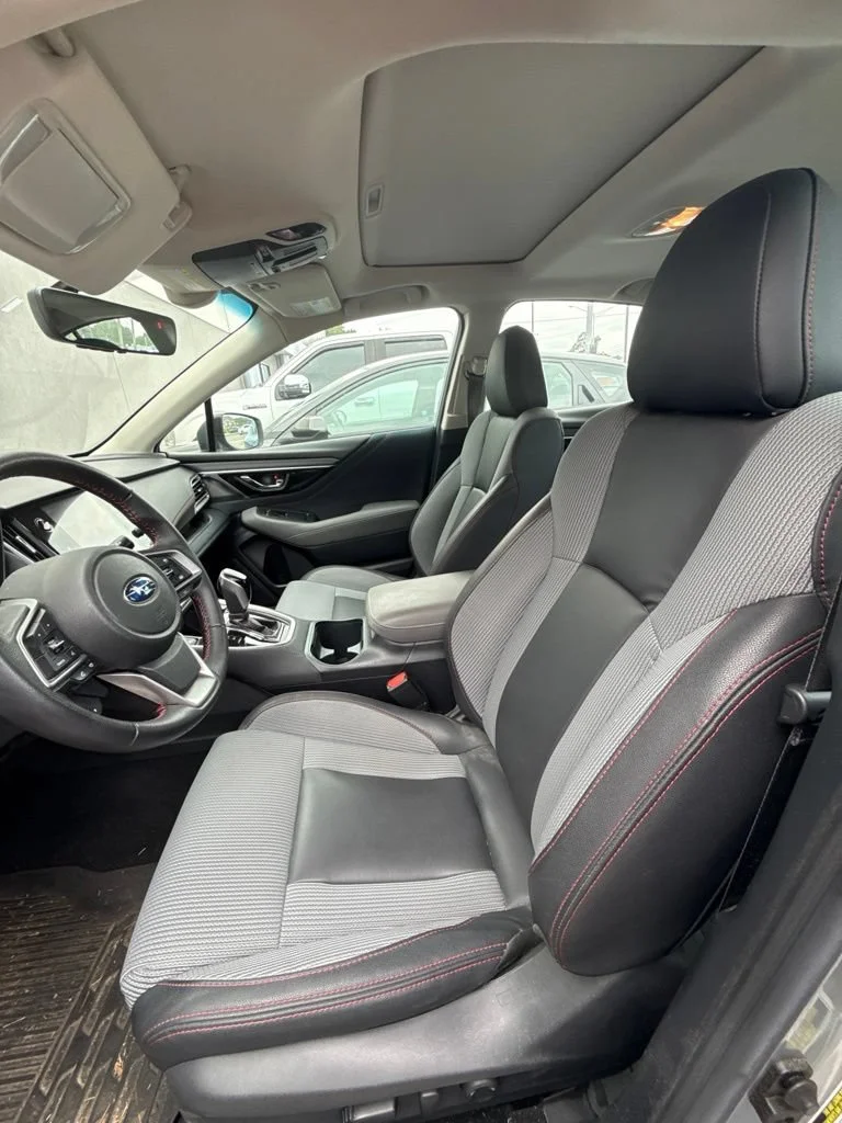 Used 2020  Subaru Sport image 3