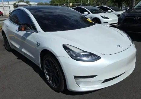 Used 2020 White Tesla Standard image 8