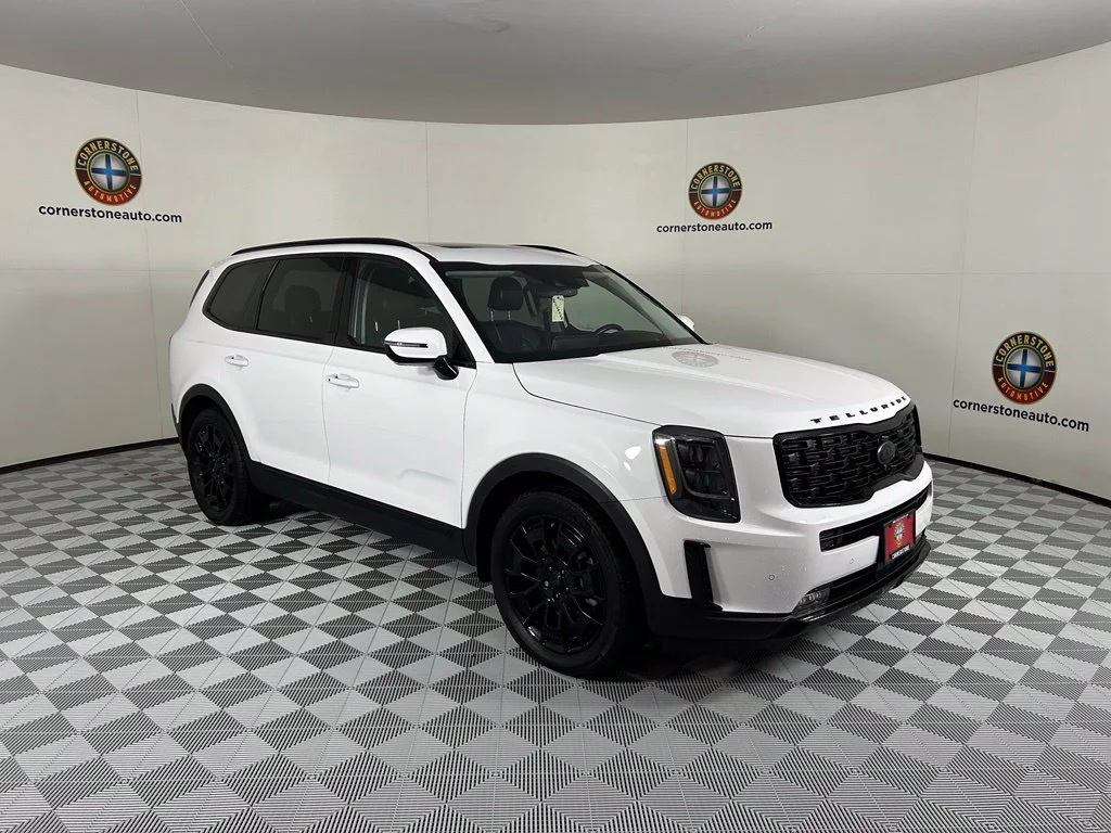 Used 2021 White Kia SX image 18