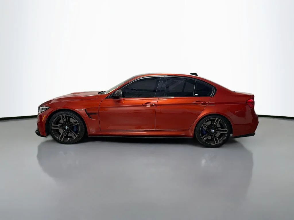 Used 2018 Orange BMW Base image 2