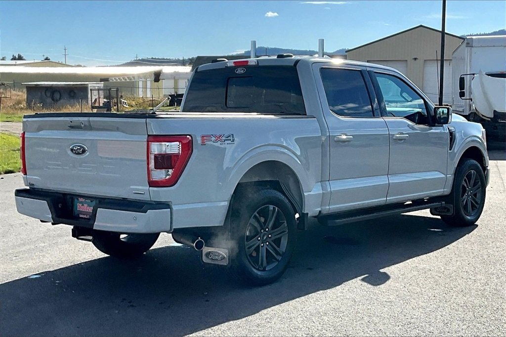 2023 Ford F-150 Lariat photo 2