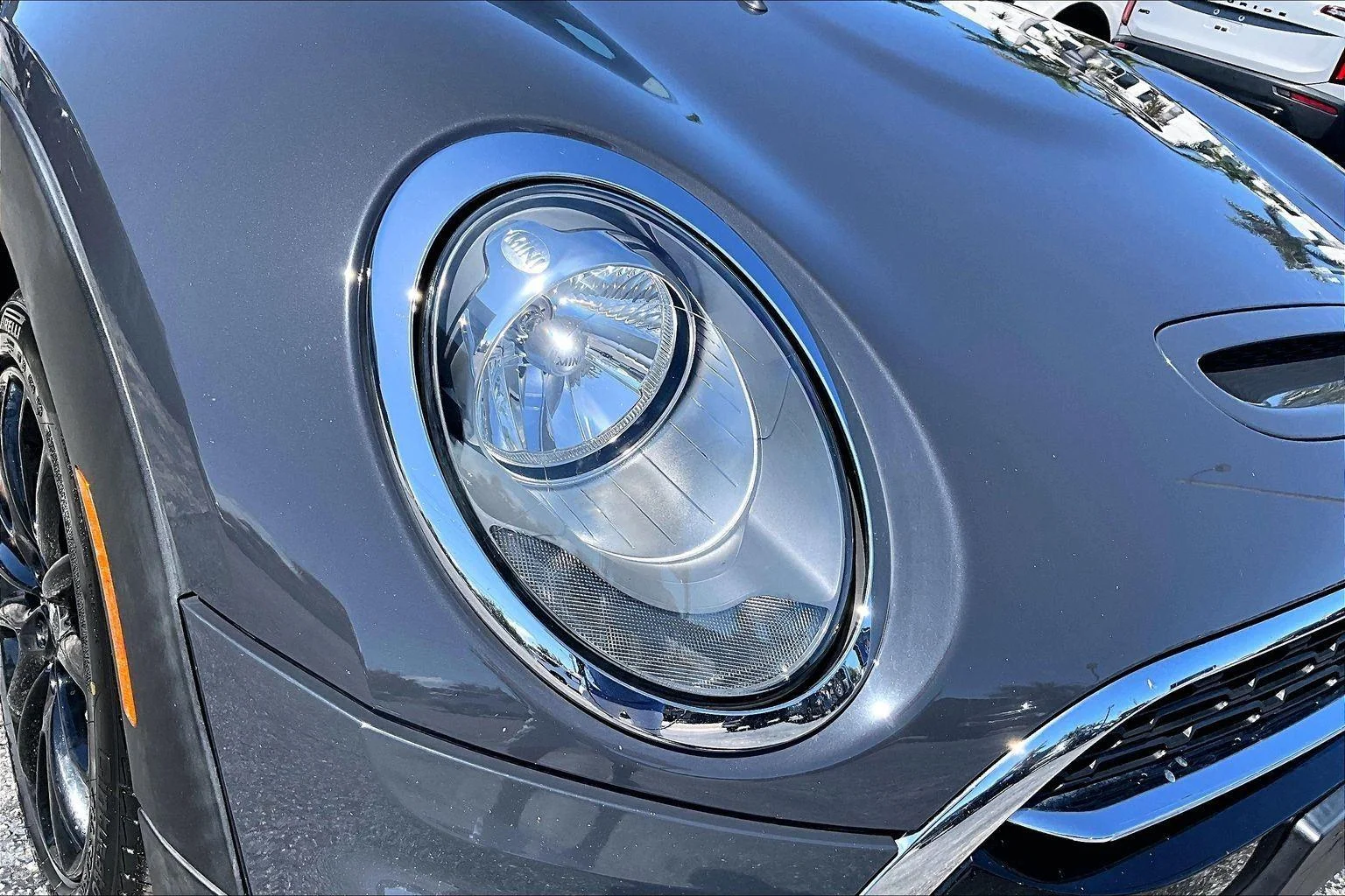 Used 2019 Thunder Gray Metallic MINI Cooper S image 34