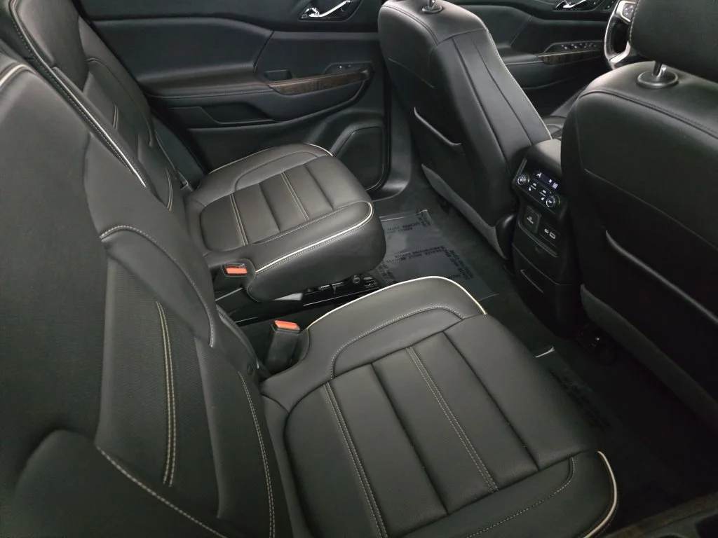 Used 2021 Gray GMC Denali image 13