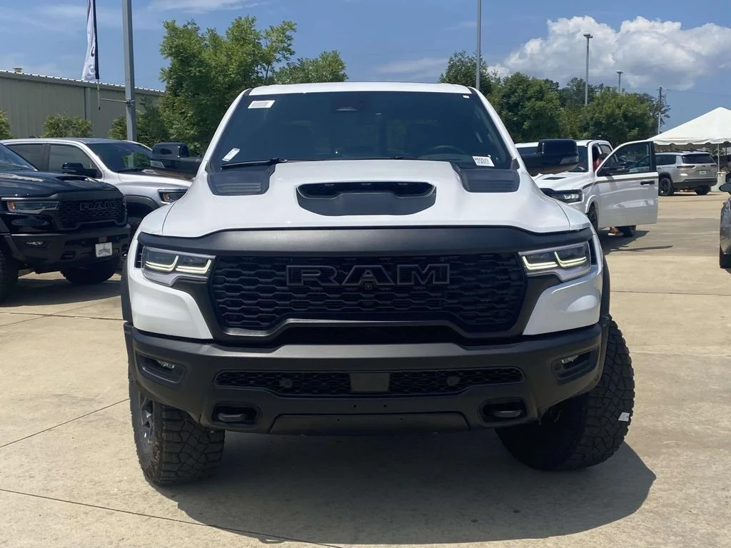 New 2026 Bright White Clear-Coat Exterior Paint RAM RHO image 2