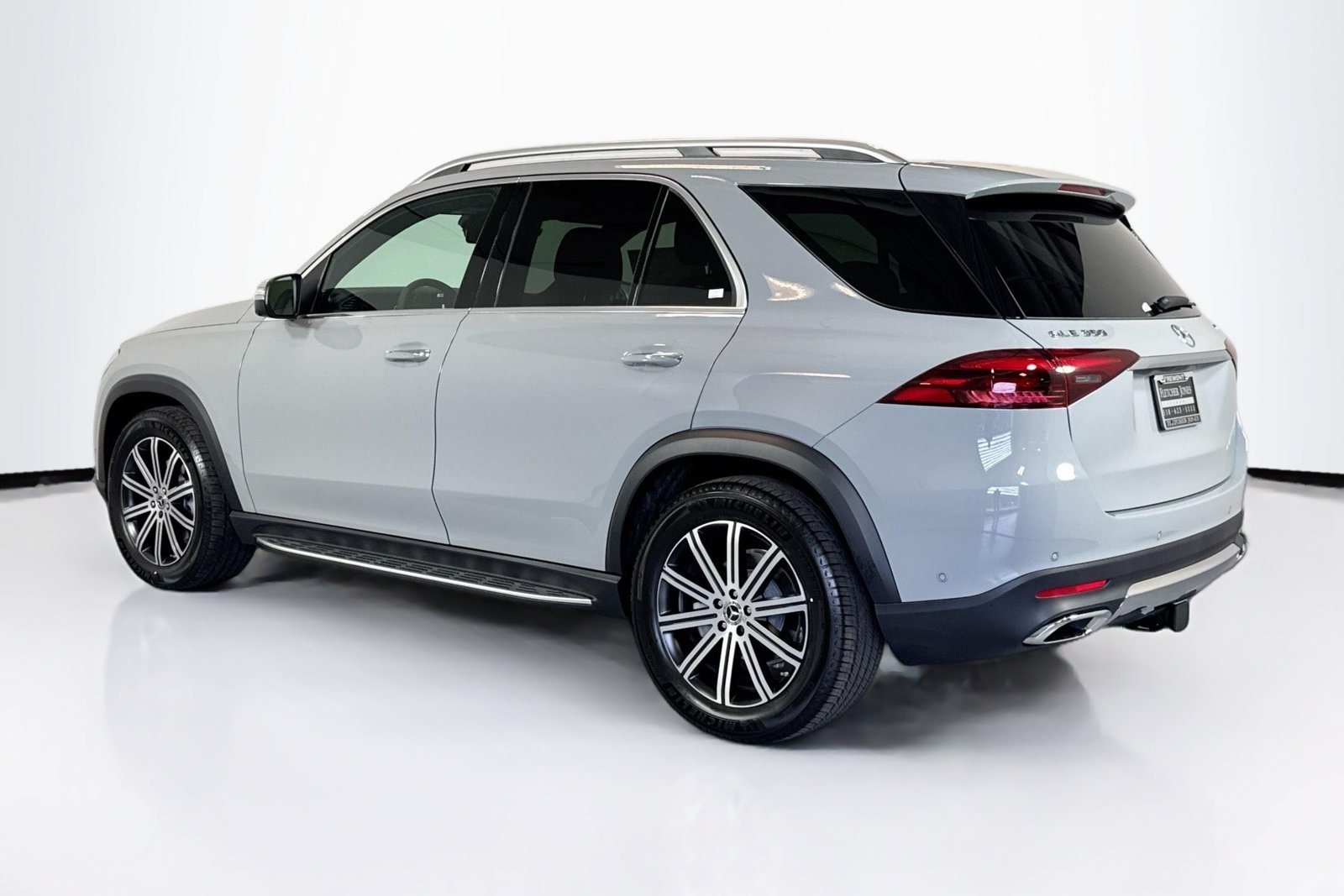 New 2026 MANUFAKTUR Alpine Grey Mercedes-Benz GLE 350 image 7