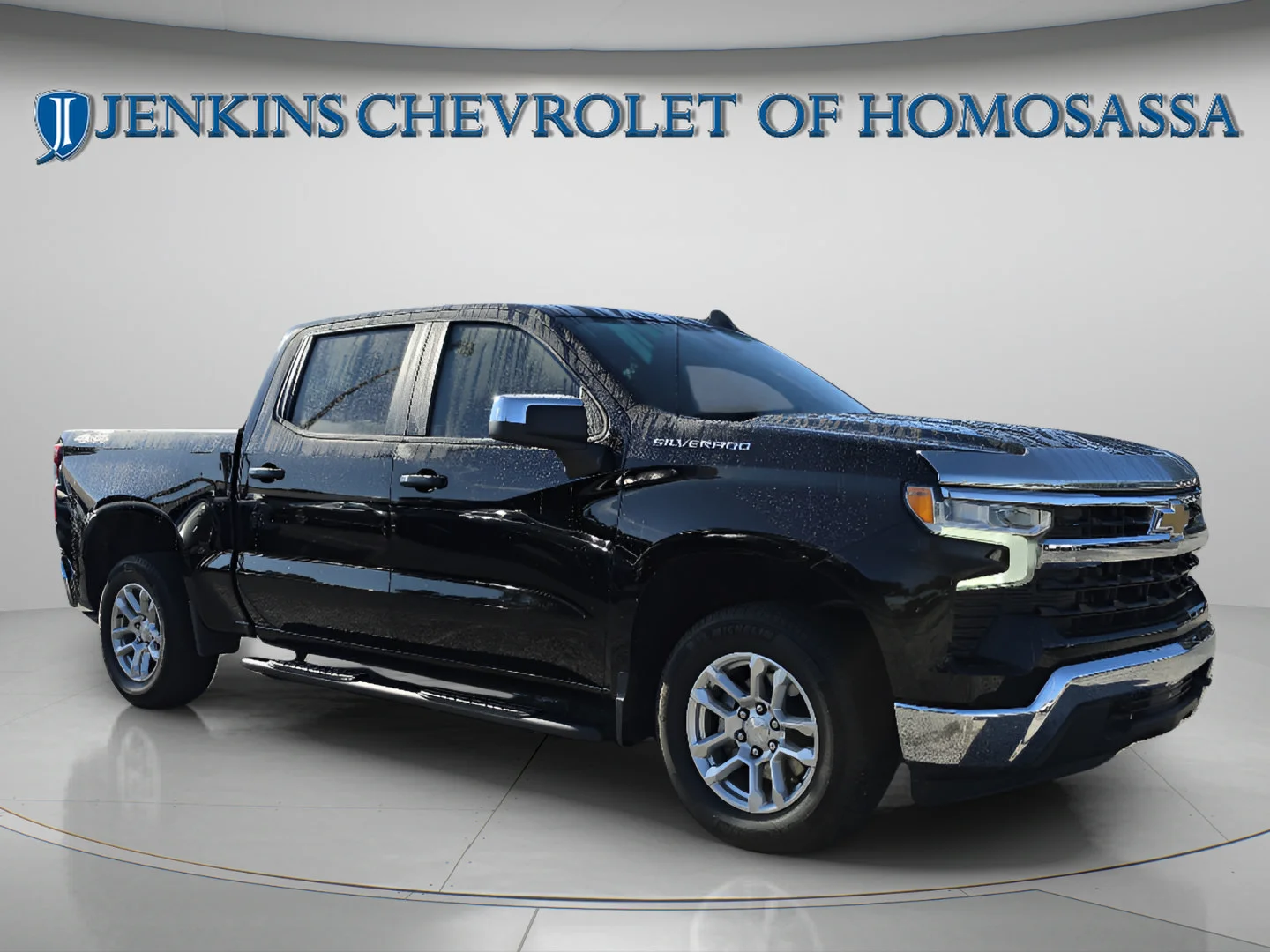 Used 2023 Black Chevrolet LT image 2