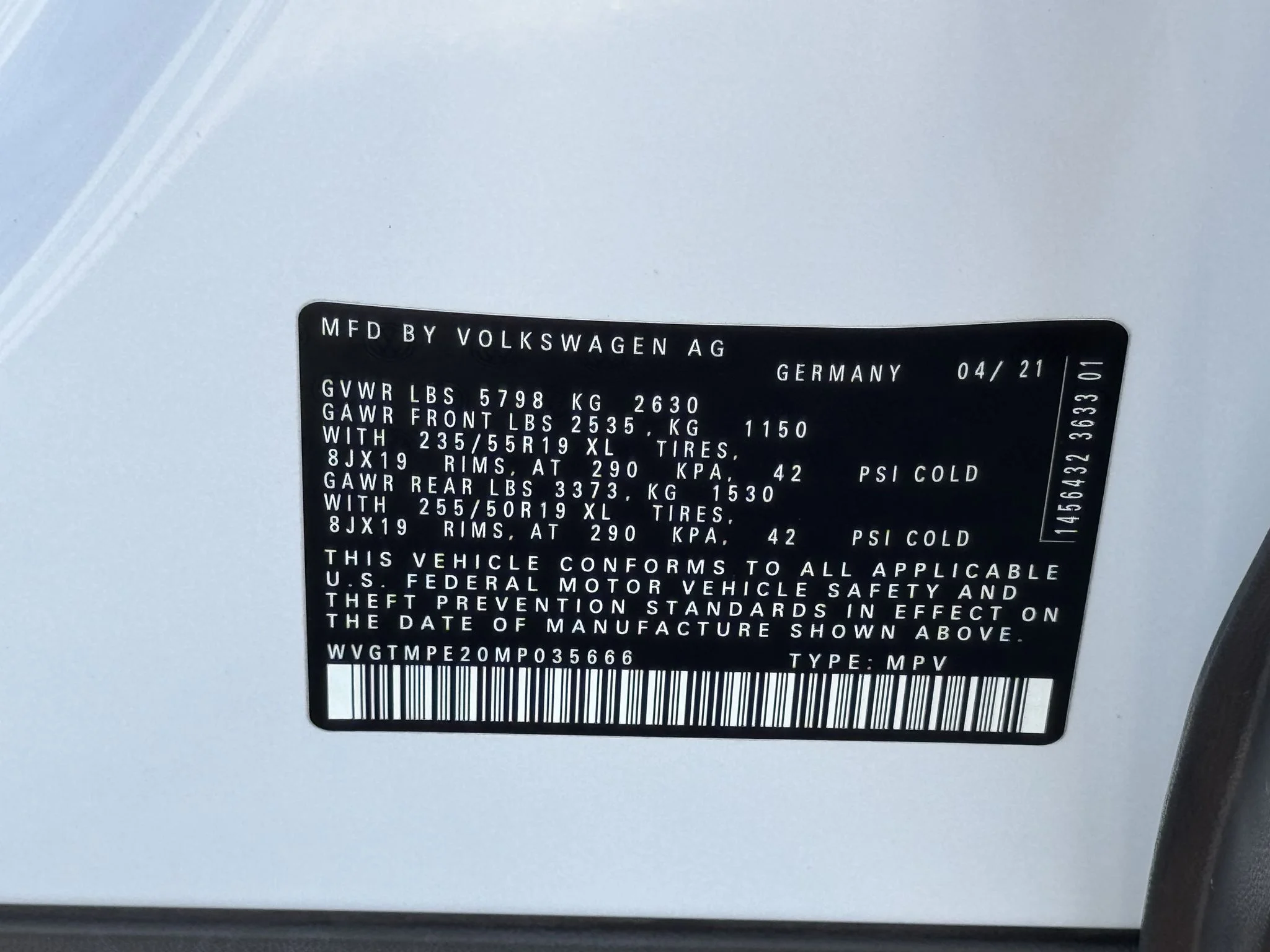 Used 2021 Glacier White Metallic Volkswagen Pro S image 36