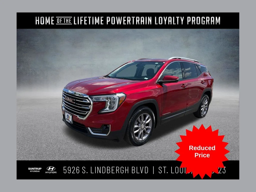 Used 2023 Volcanic Red Tintcoat GMC SLT image 1