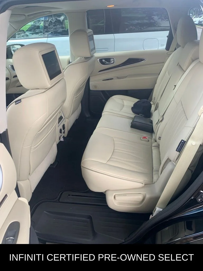 Certified Used 2020 Black Obsidian INFINITI LUXE image 3