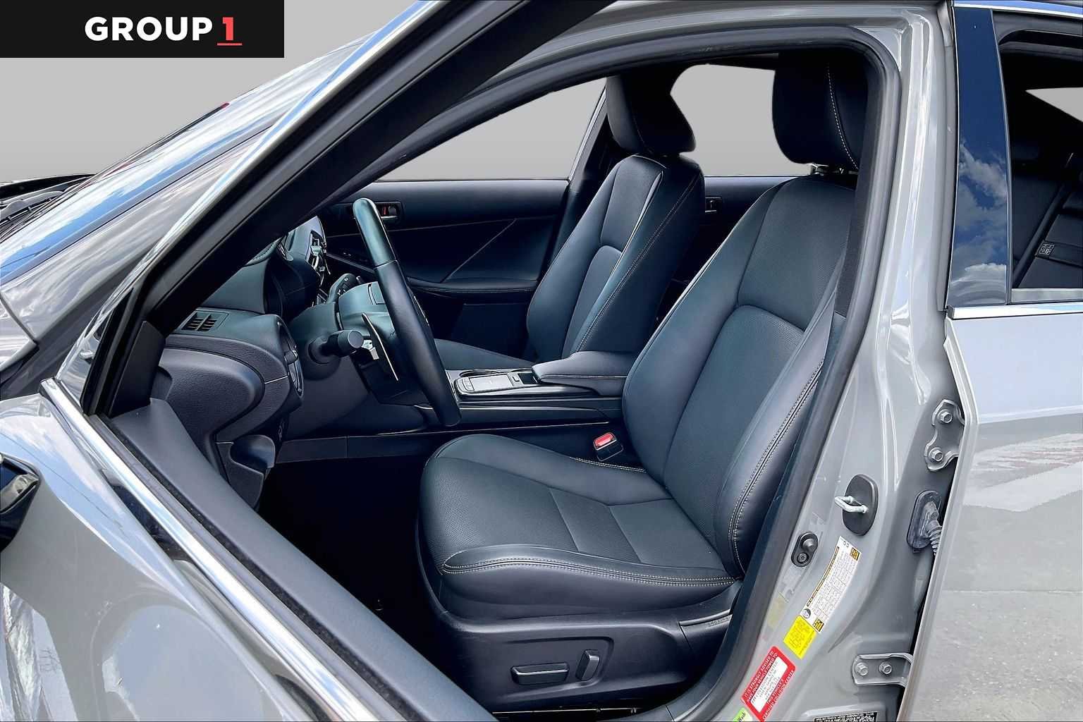 Used 2025 Incognito Lexus F SPORT Design image 7