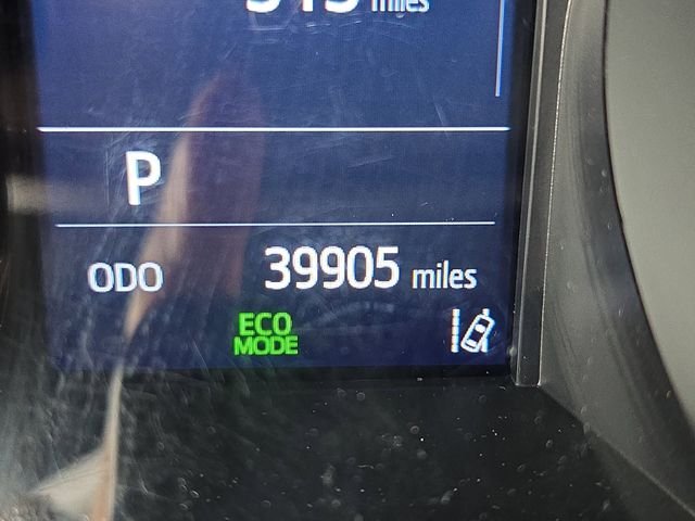 Used 2021 Gray Toyota XLE image 6