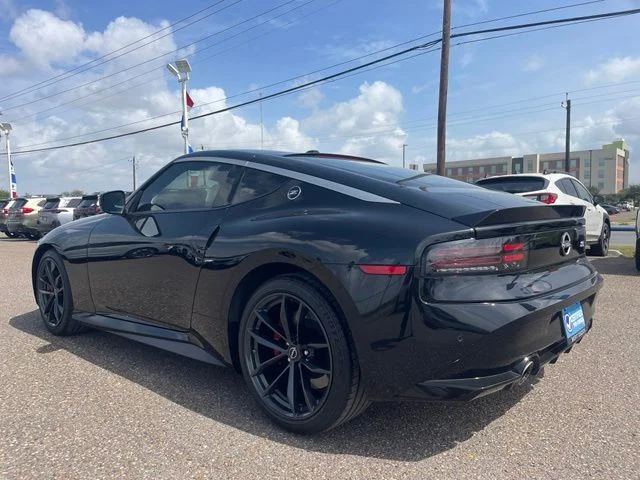 Used 2024 Black Nissan Performance image 6
