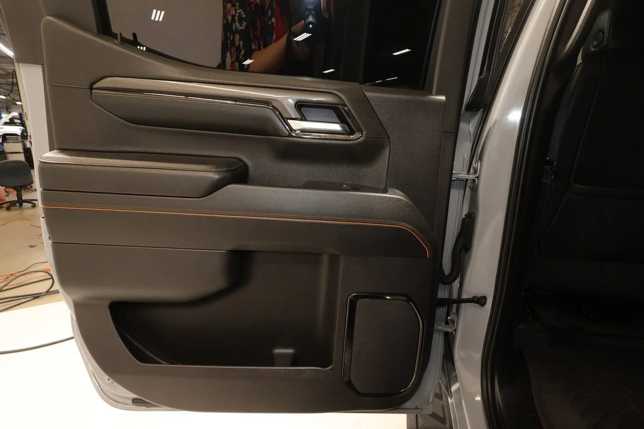Used 2024 Thunderstorm Gray GMC AT4 image 23