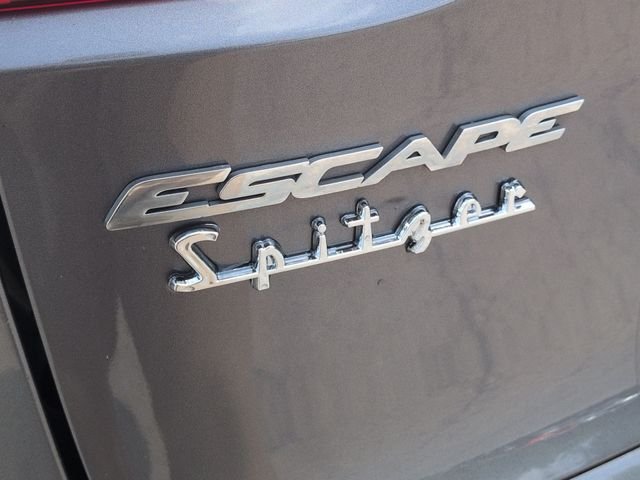 Used 2014 Gray Ford SE image 32