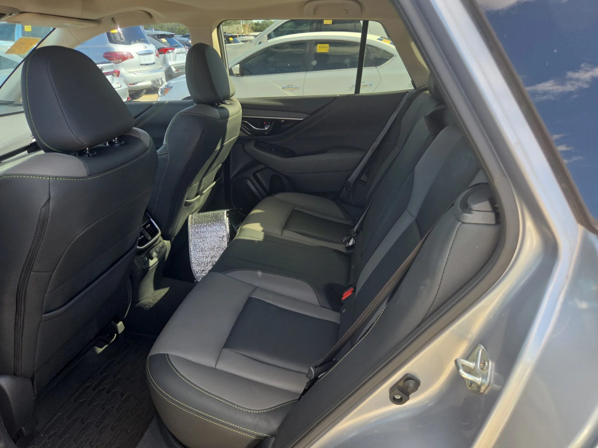 Used 2022 Ice Silver Metallic Subaru Onyx Edition XT image 4