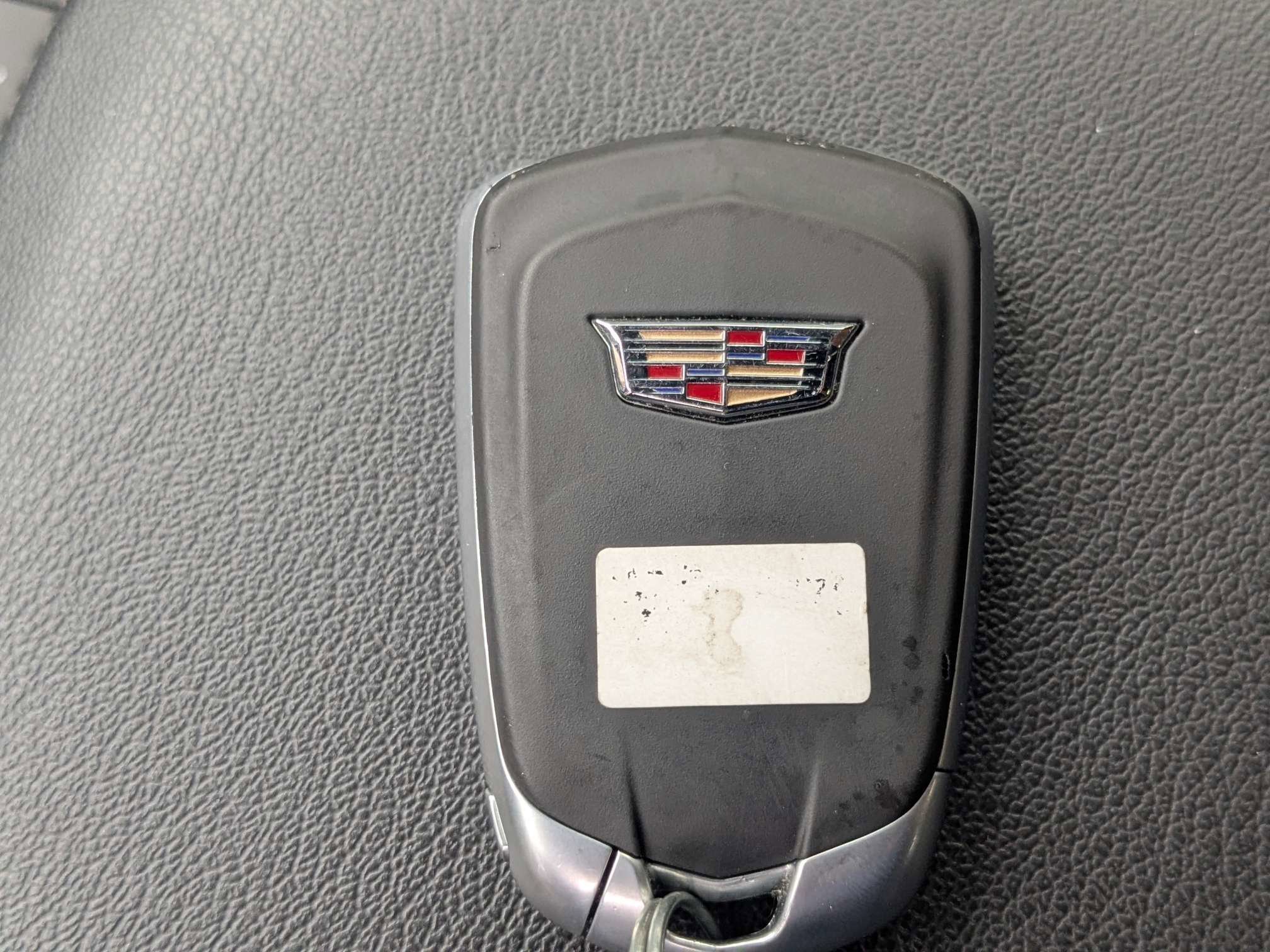 Used 2022 Mary Kay Pearl Tri-Coat Cadillac FWD Premium Luxury image 42