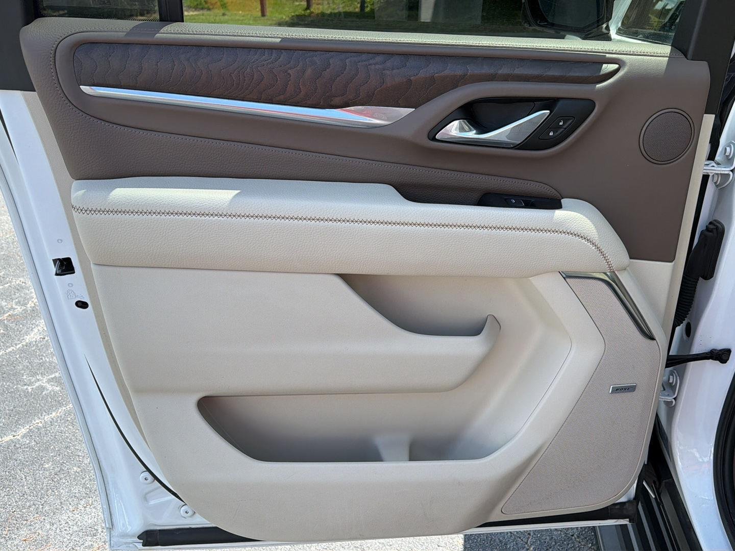 Used 2024 Summit White GMC Denali image 19