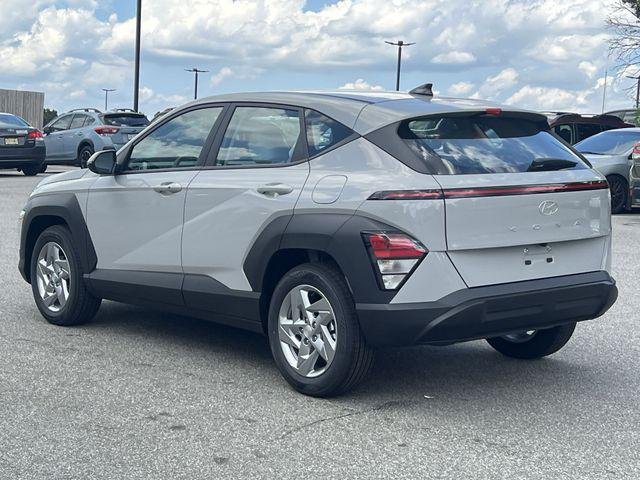 New 2026 Gray Hyundai SE FWD image 11