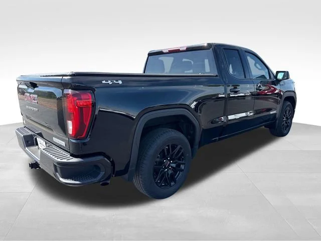 Used 2024 Onyx Black GMC Elevation image 6