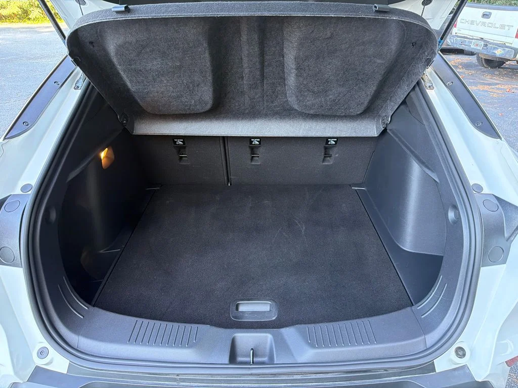 Used 2025 White Buick Preferred image 18