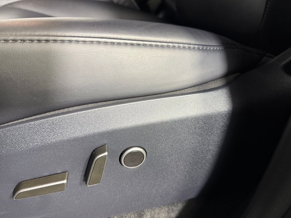 Used 2024 White Tesla Long Range image 22