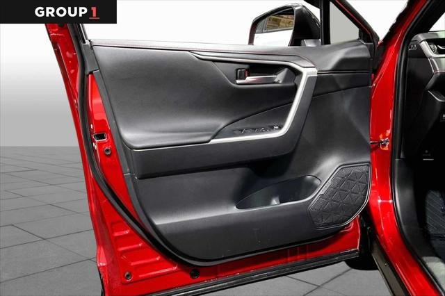Certified Used 2024 SUPERSONIC RED/BLACK Toyota  image 22