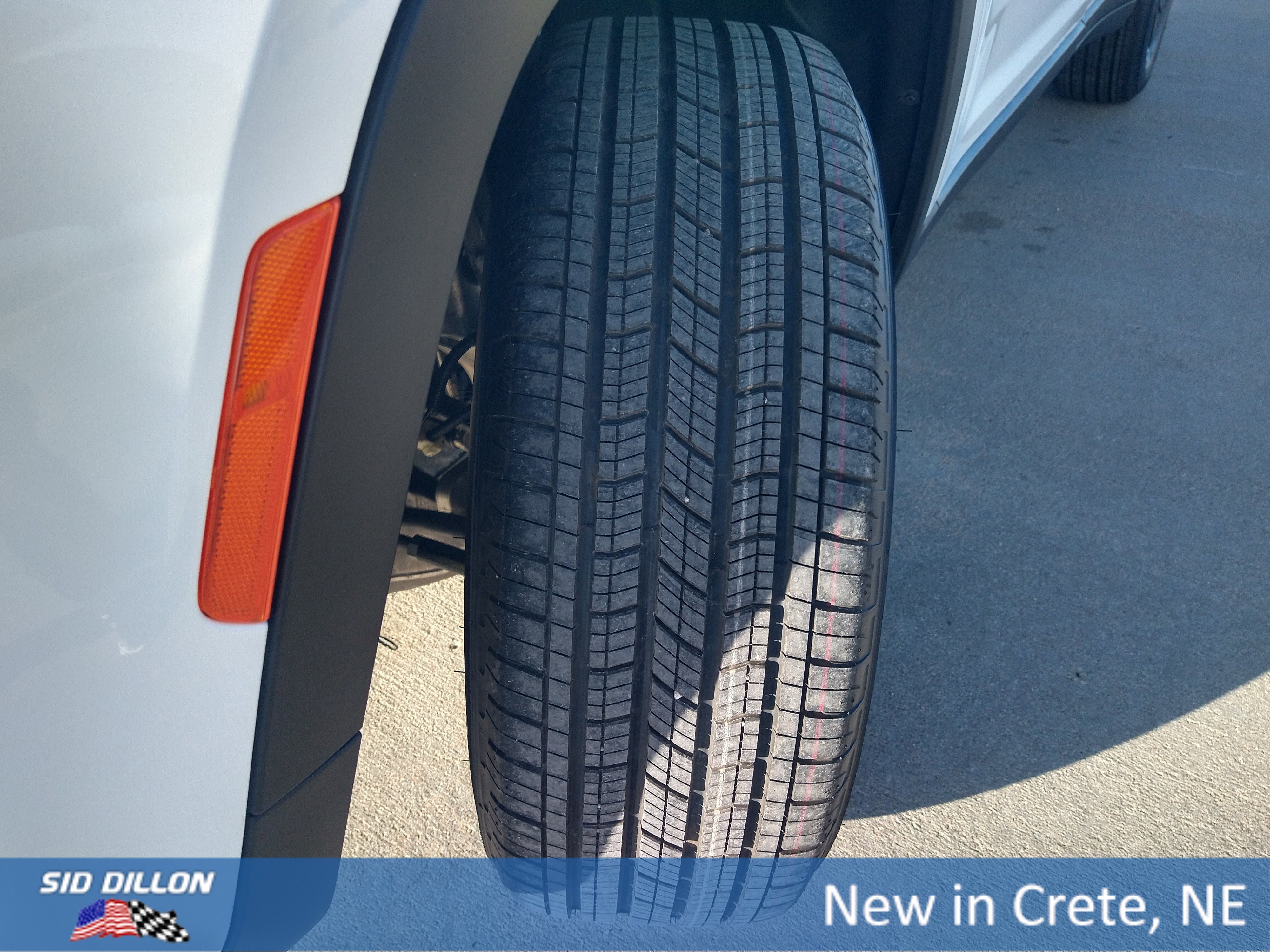 New 2026 Bright White Clearcoat Jeep Laredo Altitude image 12