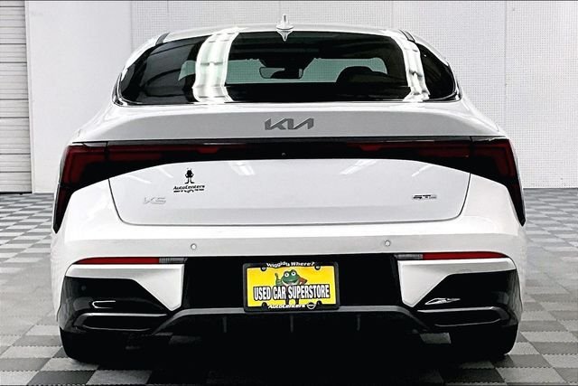 Used 2025 Snow White Pearl Kia GT-Line image 5